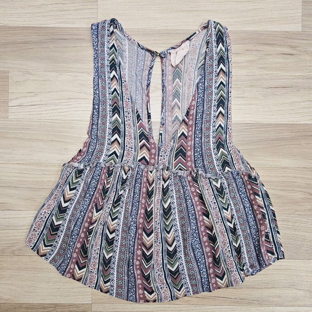 SADIE & SAGE Womens Blue Purple Flowy Plunge Neckline Tribal Tank Boho Beach...
